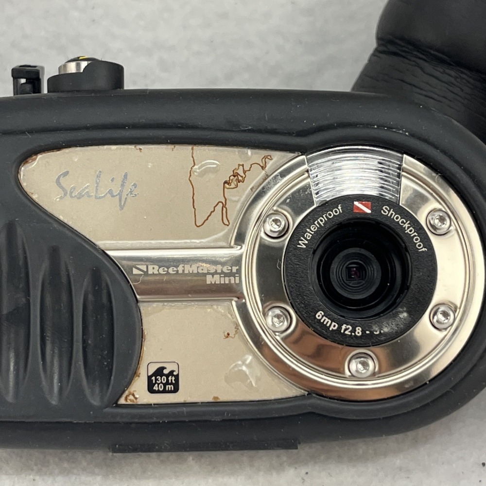 SeaLife Underwater Digital Camera Reefmaster Mini SL320 + Strobe, Flash, Case - Picture 2 of 12